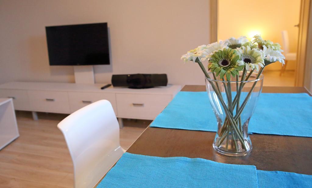Apartamenty W Sercu Chelmna Chelmno  Room photo